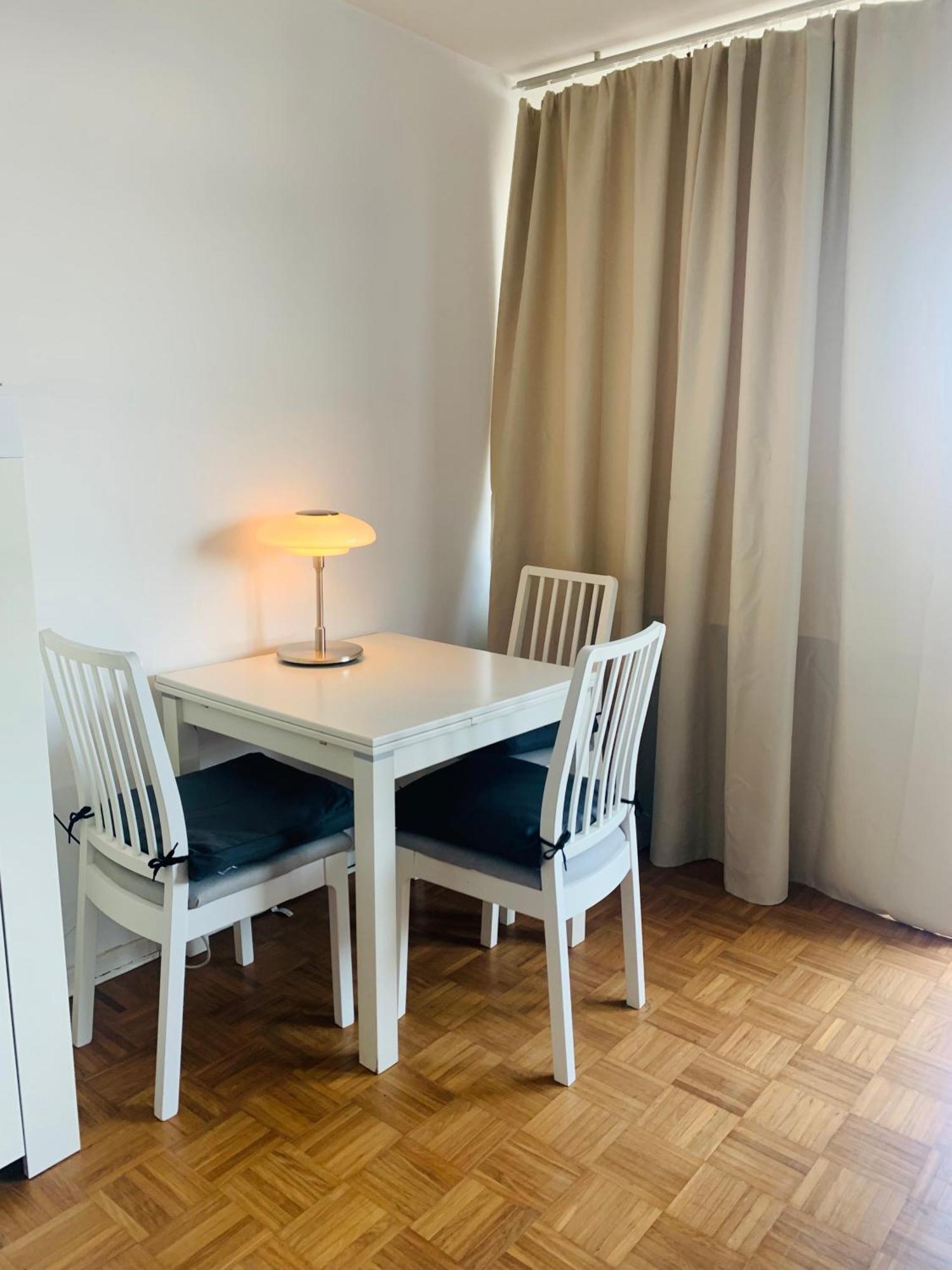 Business Messe Apartment & Wellness Spa Dusseldorf Bagian luar foto
